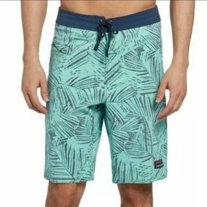 PATAGONIA Stretch Wavefarer Boardshorts Rain Fern Speckle Green Size 40